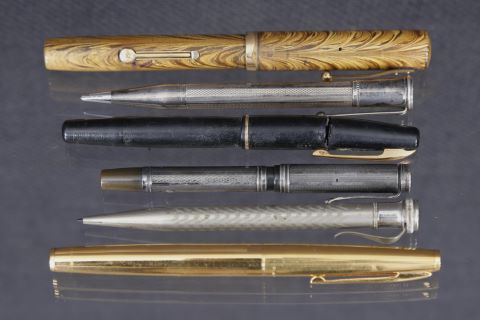 Ensemble de 6 stylos