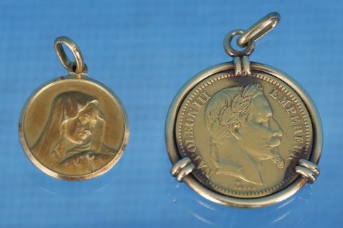 2 pendentifs