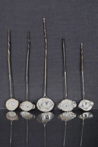 5 louches à punch
