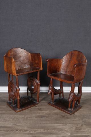 2 tabourets