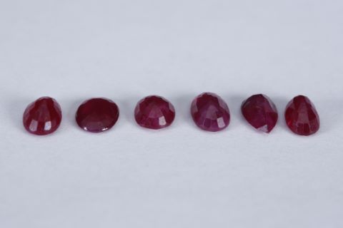 6 rubis sur papier