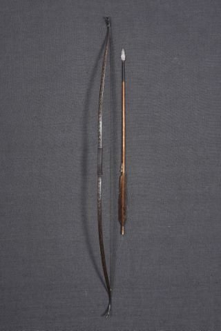Arc et une flèche