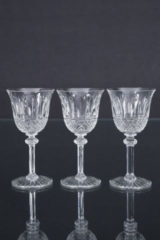 Saint-Louis Suite de 12 verres à Bourgogne,...