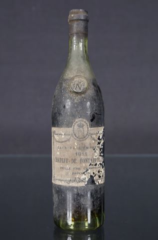 Cave de l’Empereur Bouteille de vieille fine...