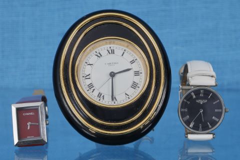 1 réveil + 2 montres