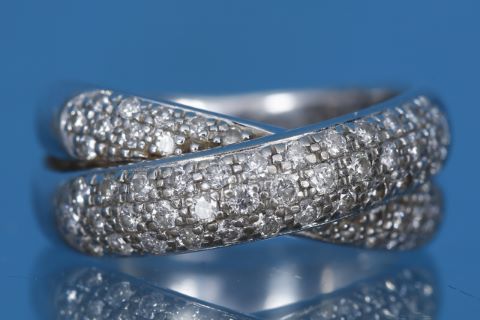 Bague entrelacs