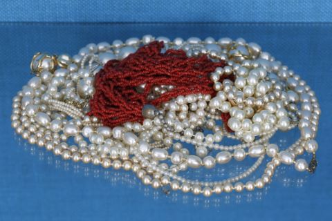 Ensemble de colliers et bracelets
