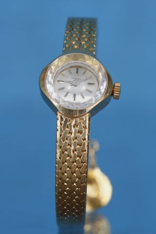 Montre bracelet de femme