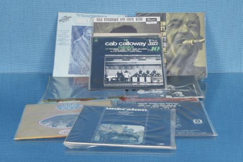 Environ 80 disques 33 tours