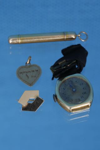 Ensemble de bijoux