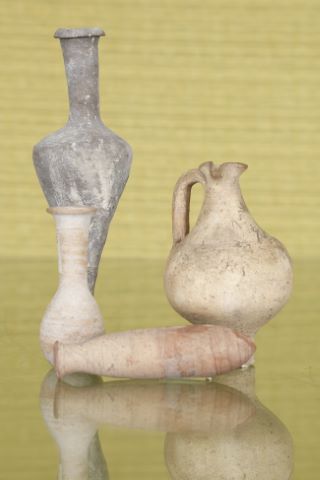 2 amphorettes + 2 petits vases