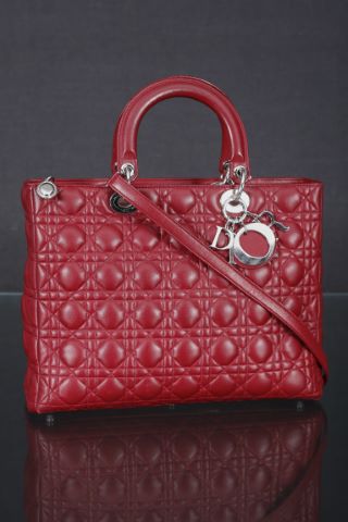 Sac à main, modèle Lady Dior