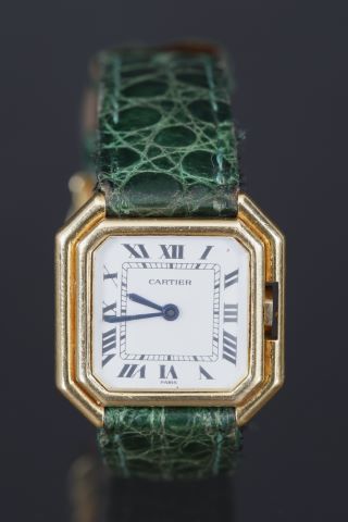 Montre de dame modèle Ceinture