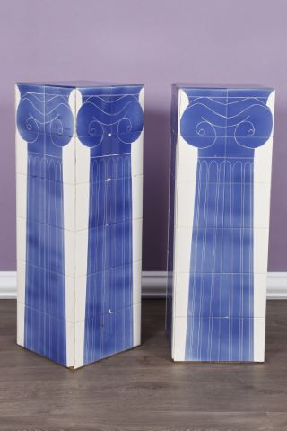 Paire de sellettes figurant des colonnes