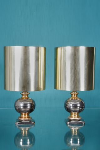 Travail français des années 1970 Paire de lampes...