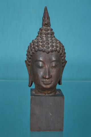 Tête de Bouddha