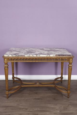 Table de milieu de style Louis XVI