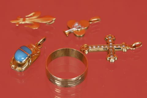 Ensemble de bijoux [5]