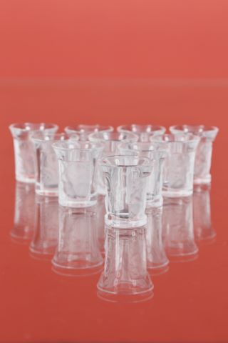 Service de 12 gobelets à liqueur, modèle Enfants