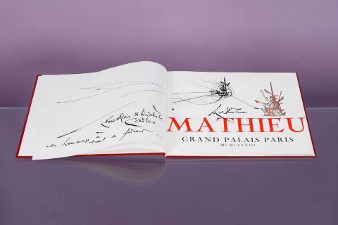 Catalogue de l’exposition “Mathieu” au Grand Palais à Paris