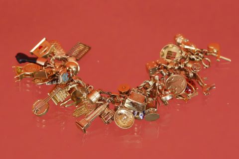 Bracelet