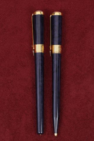 Parure comprenant 1 roller + 1 stylo à plume