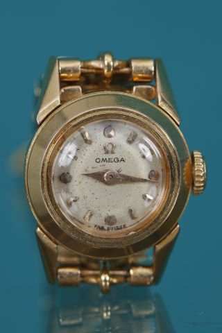 Montre bracelet de femme