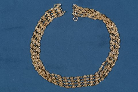 Collier 4 rangs ras de cou