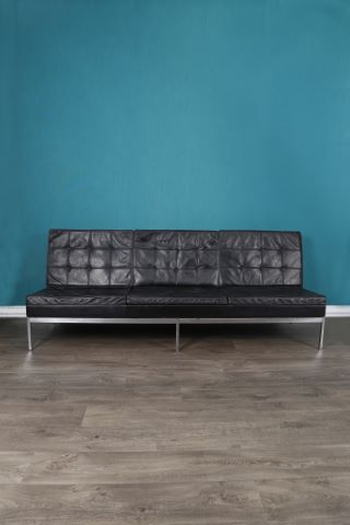 Florence Knoll (1917-2019) Canapé trois places