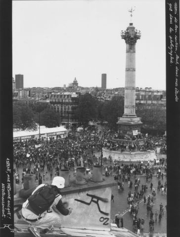 La Place de la Bastille le 1er mai 2002 pendant…