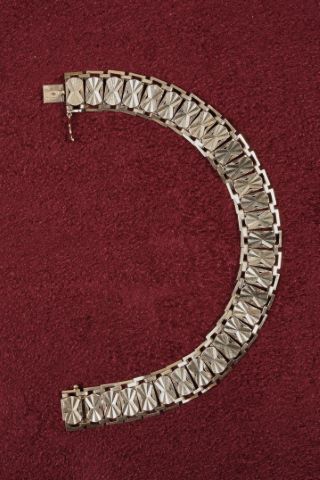 Bracelet articulé à mailles diabolo