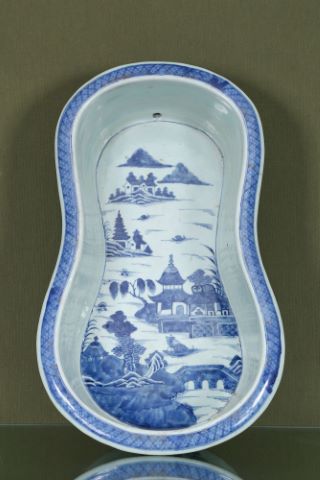 Grand bidet violonné
