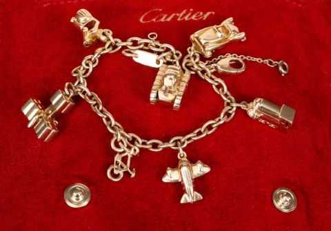 Cartier Bracelet charm’s voyage