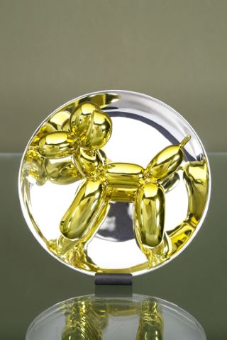 Balloon dog yellow
