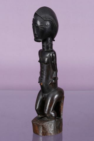 Statuette
