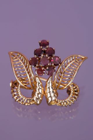 Broche aux cornes d’abondance