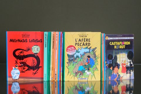 Les Aventures de Tintin - Éditions étrangères ou langues régionales…