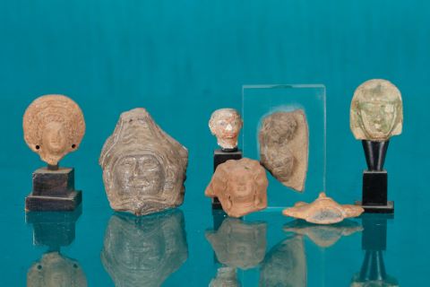 7 fragments archéologiques