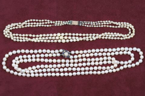 2 colliers de perles